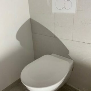 Plomberie Fernandes rénovation salle de bain toilettes suspendues travaux